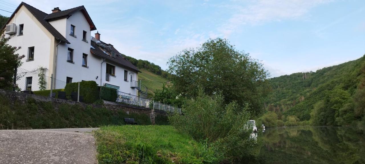 Апартаменти Doppelzimmer An Der Lahn Ohne Kueche Obernhof Екстер'єр фото
